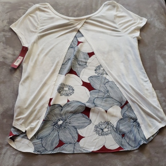 Top - Picture 2 of 6